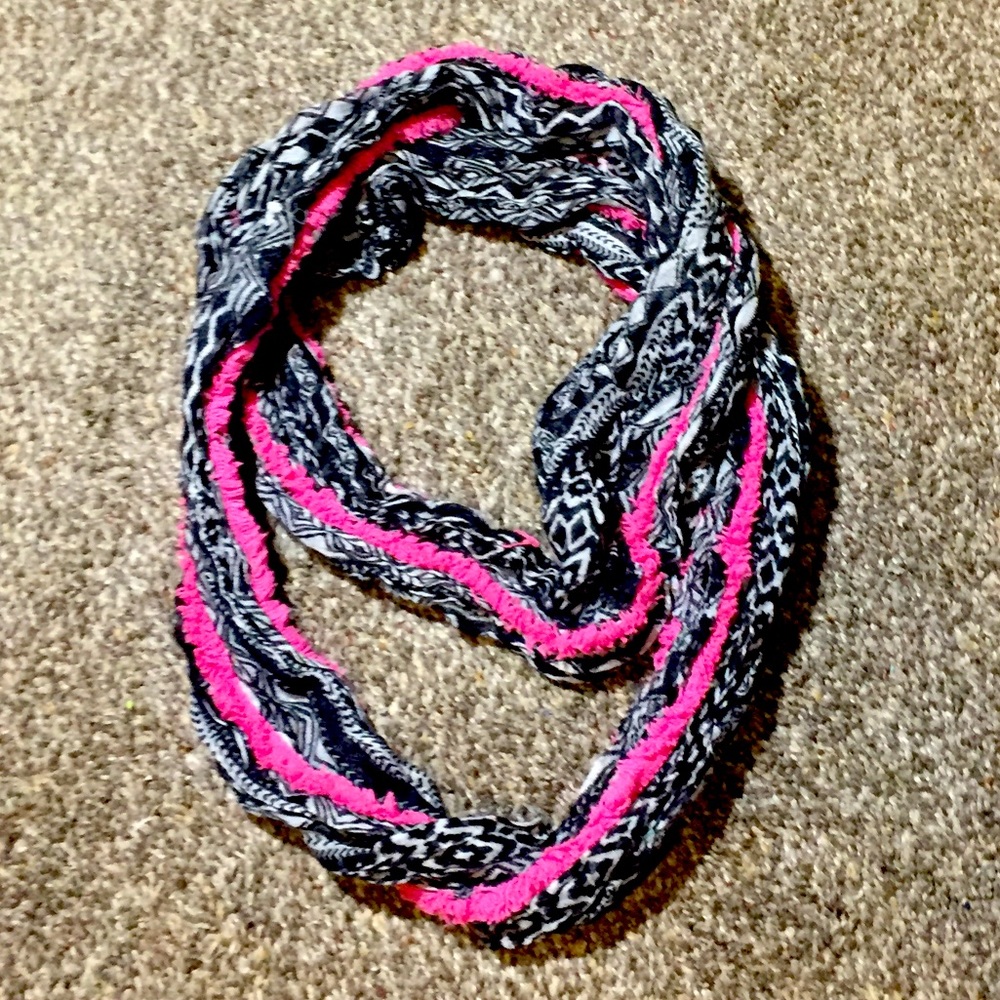 Fancy Limited Edition Scarf A Luxury To Have